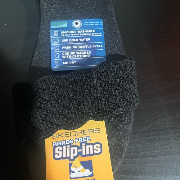 Skechers Slip Ins Ultra- Flex Washable Knit Sandals | black | size 9.5 - Picture 7 of 8
